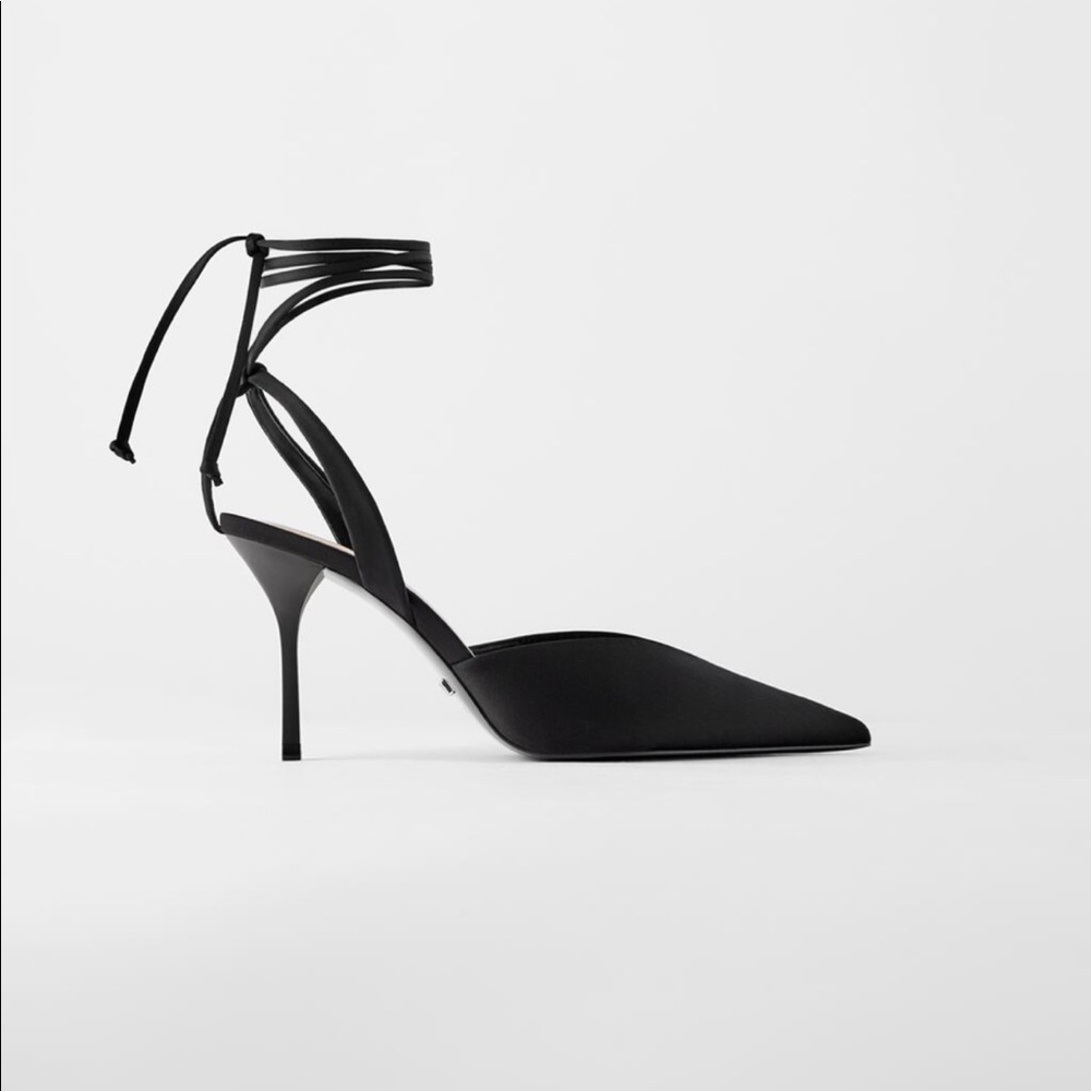 Brand new never been worn Zara shoes